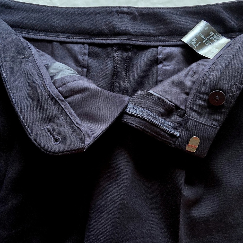 Uniqlo Womens Navy Blue Wool Blend Pleated Tailored Shorts Size 58  221-128889 - Picture 3 of 13